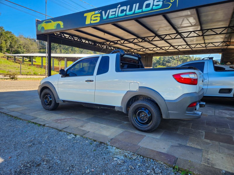 FIAT STRADA WORKING 1.4 CE 8V 2019/2020 TS VEÍCULOS ANTA GORDA / Carros no Vale