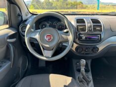 FIAT SIENA ATTRACTIV 1.4 /2014 RT 811 VEÍCULOS ARROIO DO MEIO / Carros no Vale