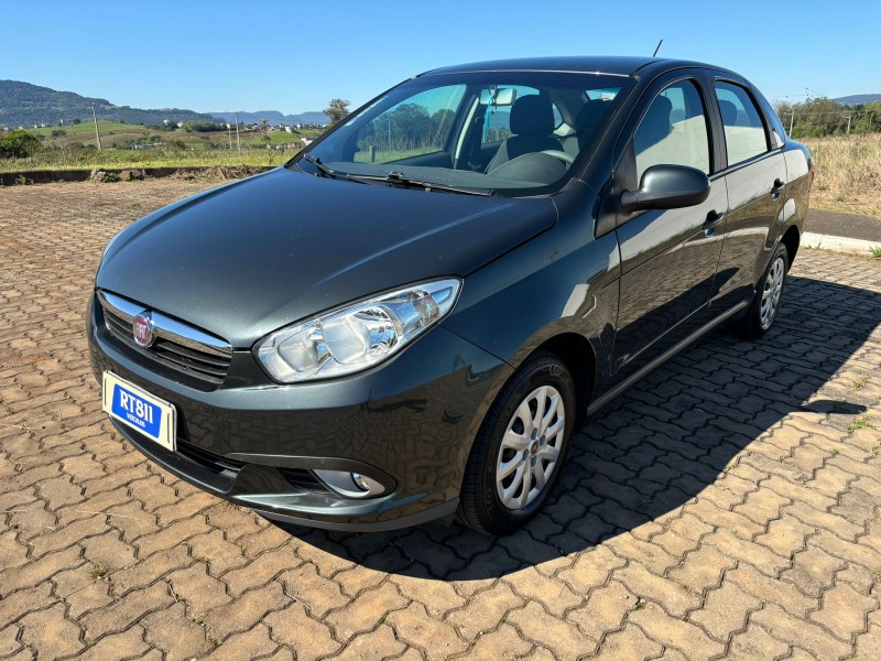 FIAT SIENA ATTRACTIV 1.4 /2014 RT 811 VEÍCULOS ARROIO DO MEIO / Carros no Vale