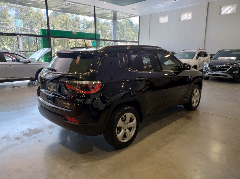 JEEP COMPASS 2.0 16V SPORT 2017/2018 M&C AUTOMÓVEIS CAXIAS DO SUL / Carros no Vale