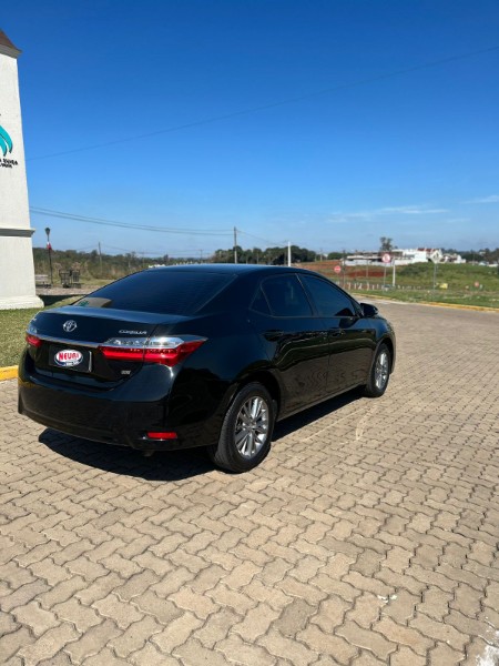 TOYOTA COROLLA 1.8 GLI UPPER 16V 2019 /2019 NEURI VEÍCULOS LAJEADO / Carros no Vale