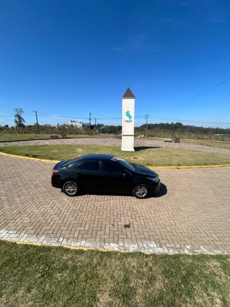 TOYOTA COROLLA 1.8 GLI UPPER 16V 2019 /2019 NEURI VEÍCULOS LAJEADO / Carros no Vale