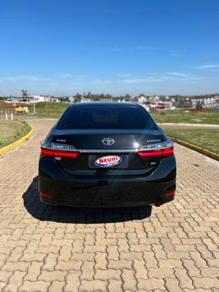 TOYOTA COROLLA 1.8 GLI UPPER 16V 2019 /2019 NEURI VEÍCULOS LAJEADO / Carros no Vale