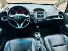 HONDA FIT LX 1.4 16V FLEX AUT. 2013/2014 SÉTIMA VEÍCULOS GUAPORÉ / Carros no Vale