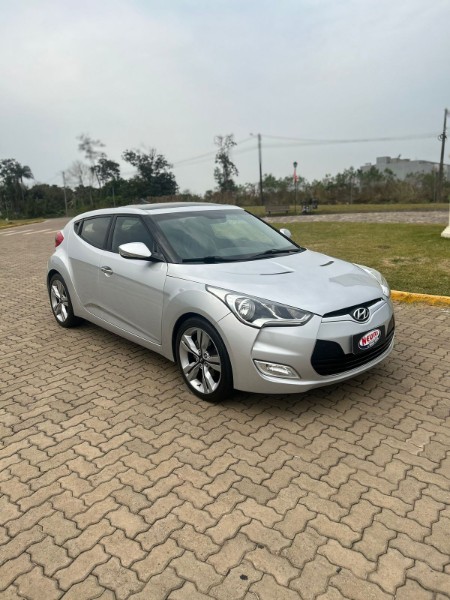 HYUNDAI VELOSTER 1.6 TOP + TETO IMPECÁVEL /2012 NEURI VEÍCULOS LAJEADO / Carros no Vale