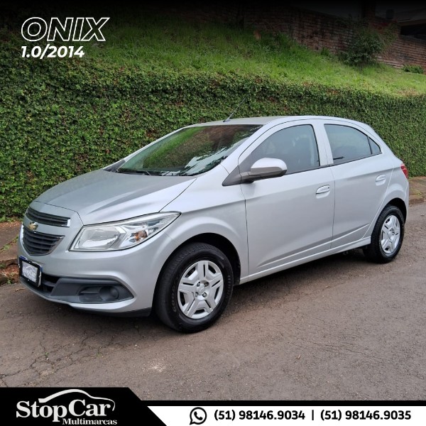 CHEVROLET ONIX HATCH LT 1.0 8V FLEXPOWER 5P MEC. 2014/2014 STOPCAR MULTIMARCAS ESTRELA / Carros no Vale