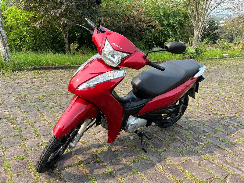 HONDA MOTOS BIZ 125 /2019 RT 811 VEÍCULOS ARROIO DO MEIO / Carros no Vale