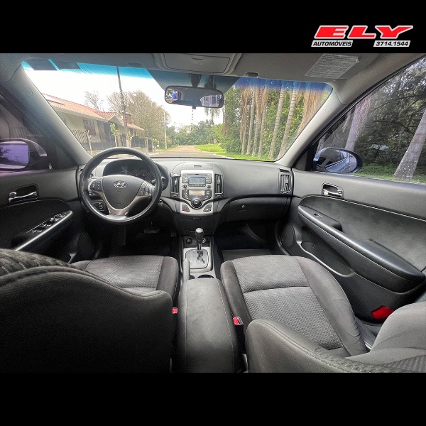 HYUNDAI I30 2.0 2010/2010 ELY AUTOMÓVEIS LAJEADO / Carros no Vale