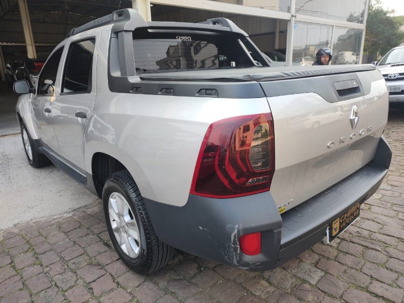 RENAULT DUSTER OROCH EXPRESS 1.6 FLEX 16V MEC. /2019 CHIMA VEÍCULOS VENÂNCIO AIRES / Carros no Vale