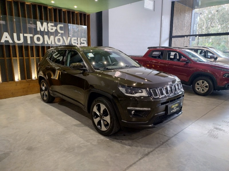 JEEP COMPASS 2.0 LONGITUDE FLEX 2017/2018 M&C AUTOMÓVEIS CAXIAS DO SUL / Carros no Vale