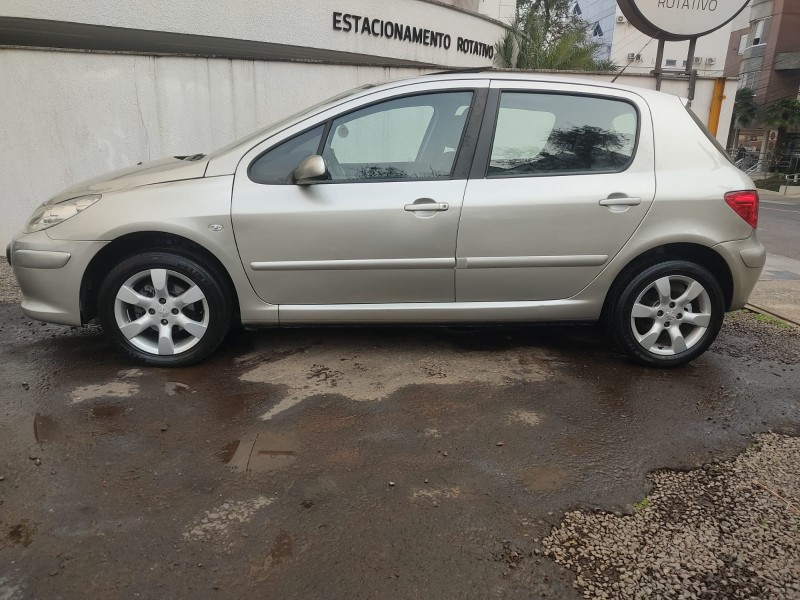 PEUGEOT 307 PRESENCE 1.6 - 2010