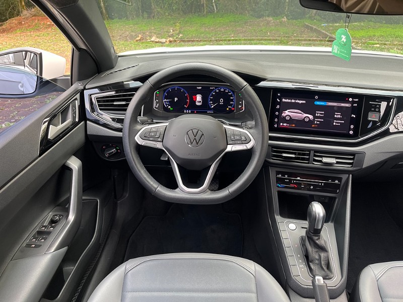 VOLKSWAGEN NIVUS 1.0 200 TSI TOTAL FLEX HIGHLINE AUTOMÁTICO 2021/2022 BOSCO AUTOMÓVEIS GUAPORÉ / Carros no Vale