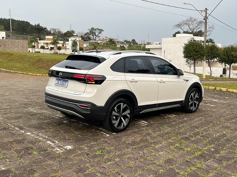 VOLKSWAGEN NIVUS 1.0 200 TSI TOTAL FLEX HIGHLINE AUTOMÁTICO 2021/2022 BOSCO AUTOMÓVEIS GUAPORÉ / Carros no Vale