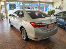 TOYOTA COROLLA XEI 2.0 16V 2015/2016 RIGAUTO VEÍCULOS VENÂNCIO AIRES / Carros no Vale