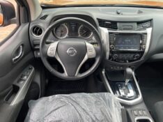 NISSAN FRONTIER 2.3 LE 4X4 CD BI TURBO 2017/2017 BOSCO AUTOMÓVEIS GUAPORÉ / Carros no Vale