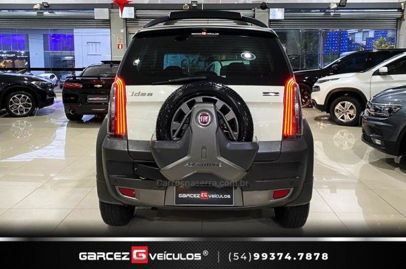 FIAT IDEA 1.8 MPI ADVENTURE 16V 2016/2016 GARCEZ VEÍCULOS BENTO GONÇALVES / Carros no Vale