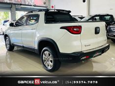 FIAT TORO 1.8 16V EVO FREEDOM 2018/2019 GARCEZ VEÍCULOS BENTO GONÇALVES / Carros no Vale