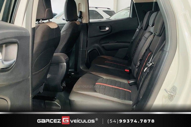 FIAT TORO 1.8 16V EVO FREEDOM 2018/2019 GARCEZ VEÍCULOS BENTO GONÇALVES / Carros no Vale