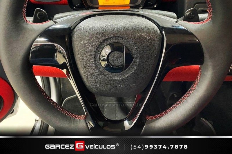 SMART FORTWO 1.0 PASSION COUPÉ 3 CILINDROS 12V 2009/2009 GARCEZ VEÍCULOS BENTO GONÇALVES / Carros no Vale