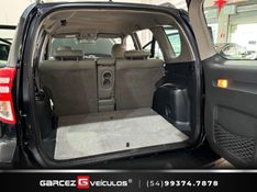 TOYOTA RAV4 2.4 4X2 16V 2011/2011 GARCEZ VEÍCULOS BENTO GONÇALVES / Carros no Vale