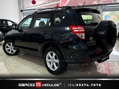 TOYOTA RAV4 2.4 4X2 16V 2011/2011 GARCEZ VEÍCULOS BENTO GONÇALVES / Carros no Vale