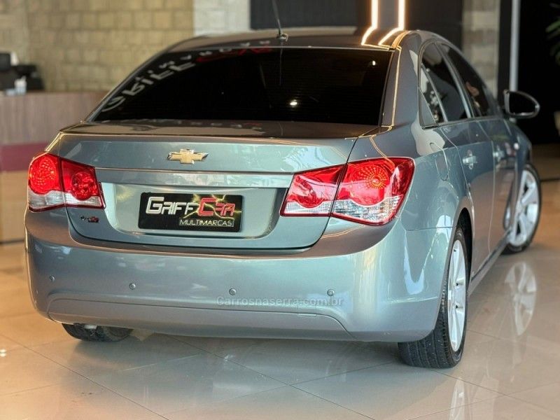 CHEVROLET CRUZE 1.8 LT 16V 2012/2012 GRIFFCAR MULTIMARCAS DOIS IRMÃOS / Carros no Vale