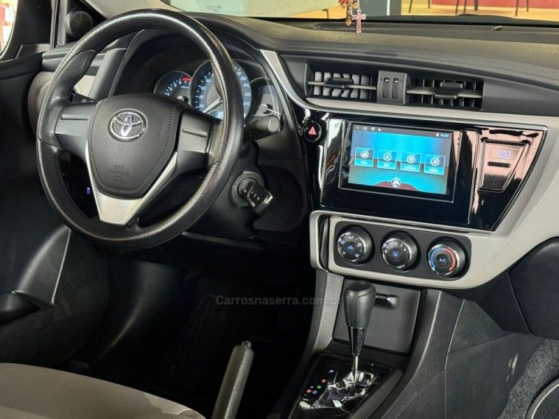 TOYOTA COROLLA 1.8 GLI 16V 2018/2019 GRIFFCAR MULTIMARCAS DOIS IRMÃOS / Carros no Vale