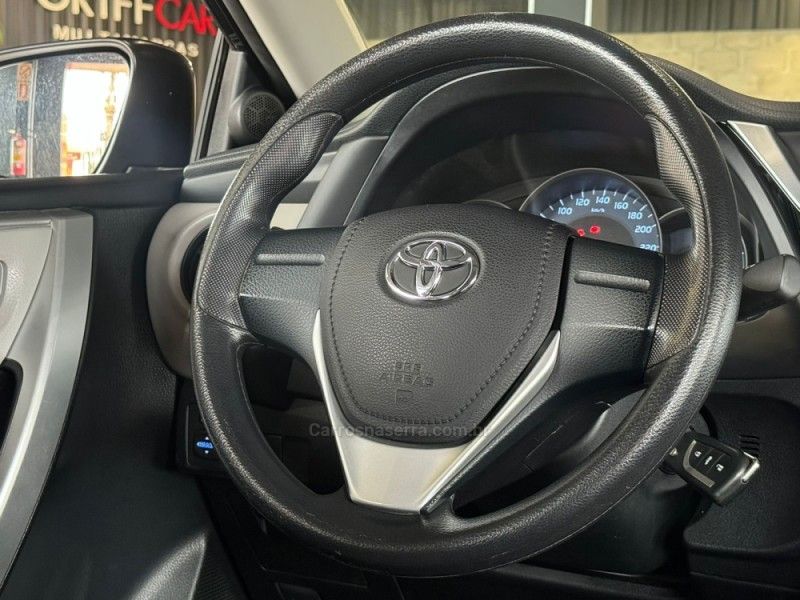 TOYOTA COROLLA 1.8 GLI 16V 2018/2019 GRIFFCAR MULTIMARCAS DOIS IRMÃOS / Carros no Vale