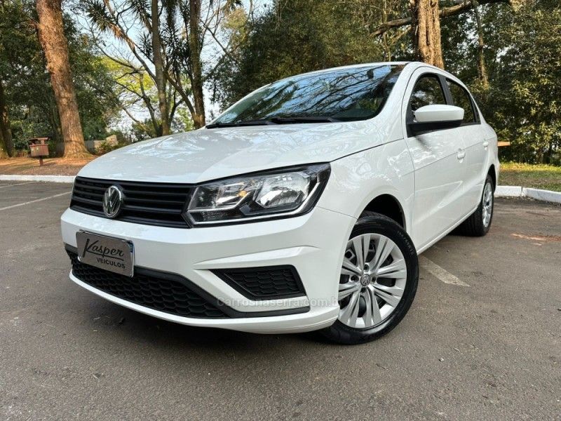 VOLKSWAGEN VOYAGE 1.6 MSI TOTALFLEX 8V 2021/2022 KASPER VEÍCULOS DOIS IRMÃOS / Carros no Vale