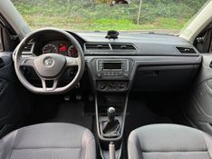 VOLKSWAGEN VOYAGE 1.6 MSI TOTALFLEX 8V 2021/2022 KASPER VEÍCULOS DOIS IRMÃOS / Carros no Vale