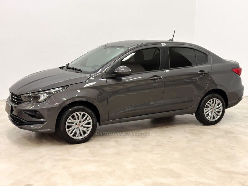 FIAT CRONOS 1.3 DRIVE 8V 2023/2024 FOCAR VEÍCULOS CAXIAS DO SUL / Carros no Vale