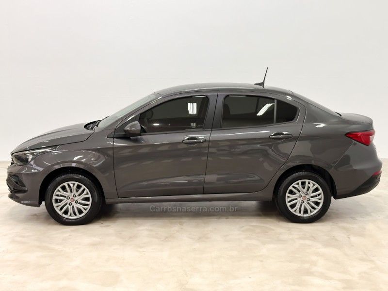 FIAT CRONOS 1.3 DRIVE 8V 2023/2024 FOCAR VEÍCULOS CAXIAS DO SUL / Carros no Vale