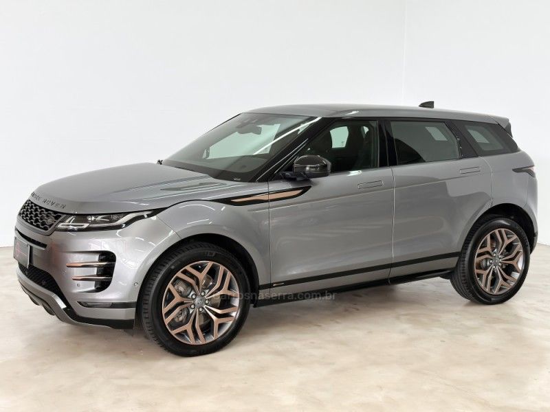 LAND ROVER RANGE ROVER EVOQUE 2.0 SE R-DYNAMIC AWD 16V 2019/2020 FOCAR VEÍCULOS CAXIAS DO SUL / Carros no Vale