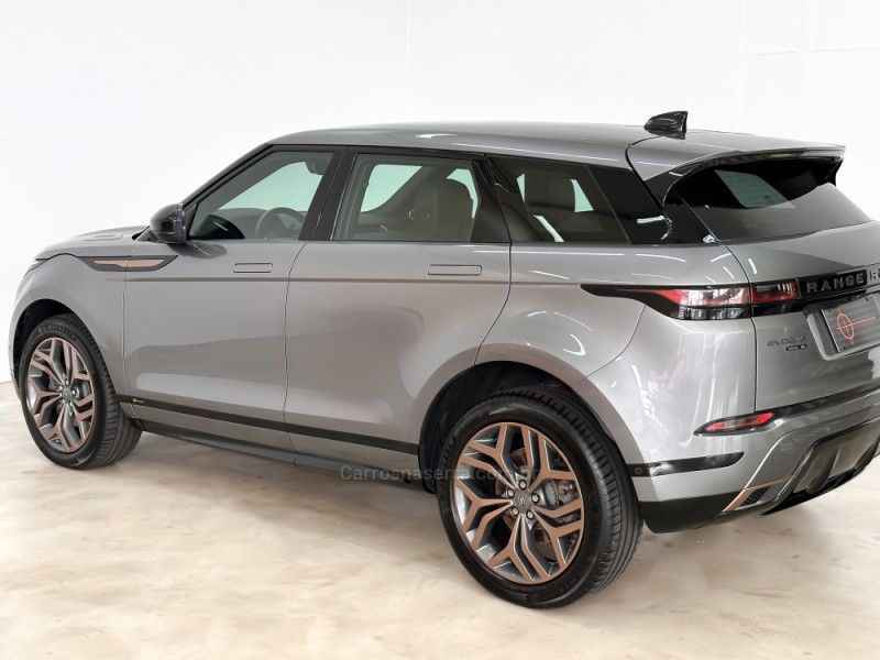 LAND ROVER RANGE ROVER EVOQUE 2.0 SE R-DYNAMIC AWD 16V 2019/2020 FOCAR VEÍCULOS CAXIAS DO SUL / Carros no Vale