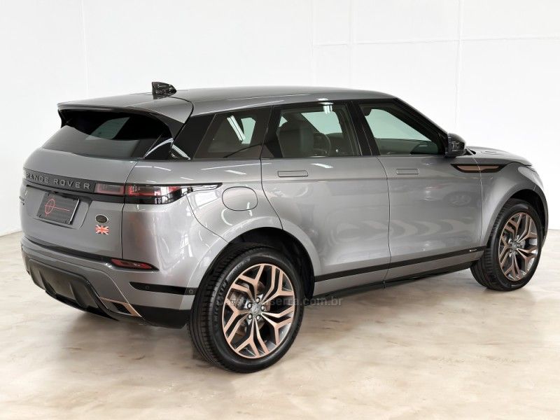 LAND ROVER RANGE ROVER EVOQUE 2.0 SE R-DYNAMIC AWD 16V 2019/2020 FOCAR VEÍCULOS CAXIAS DO SUL / Carros no Vale