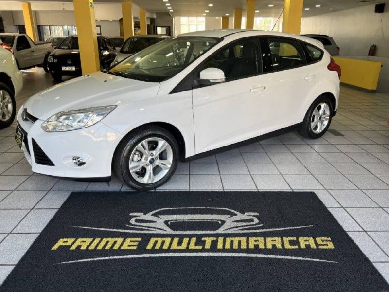 FORD FOCUS 1.6 SE 16V 2014/2015 PRIME MULTIMARCAS CAXIAS DO SUL / Carros no Vale