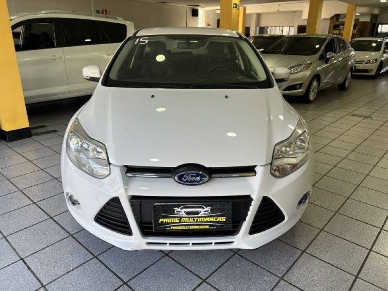 FORD FOCUS 1.6 SE 16V 2014/2015 PRIME MULTIMARCAS CAXIAS DO SUL / Carros no Vale