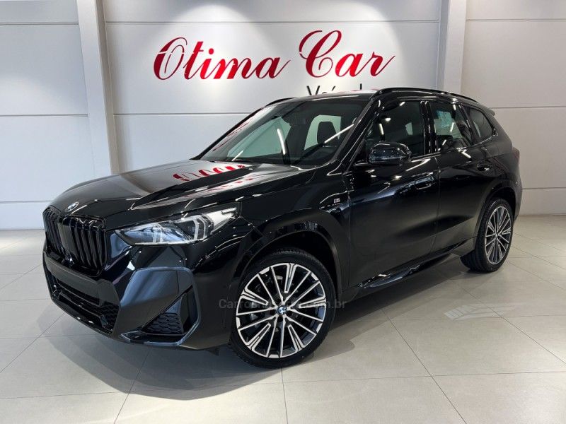 BMW X1 2.0 SDRIVE20I M SPORT 16V TURBO 2024/2025 ÓTIMA CAR FLORES DA CUNHA / Carros no Vale