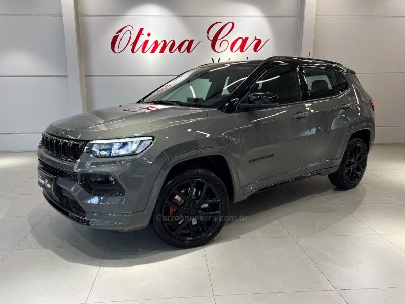 JEEP COMPASS 2.0 HURRICANE BLACKHAWK 4X4 TURBO 2024/2025 ÓTIMA CAR FLORES DA CUNHA / Carros no Vale