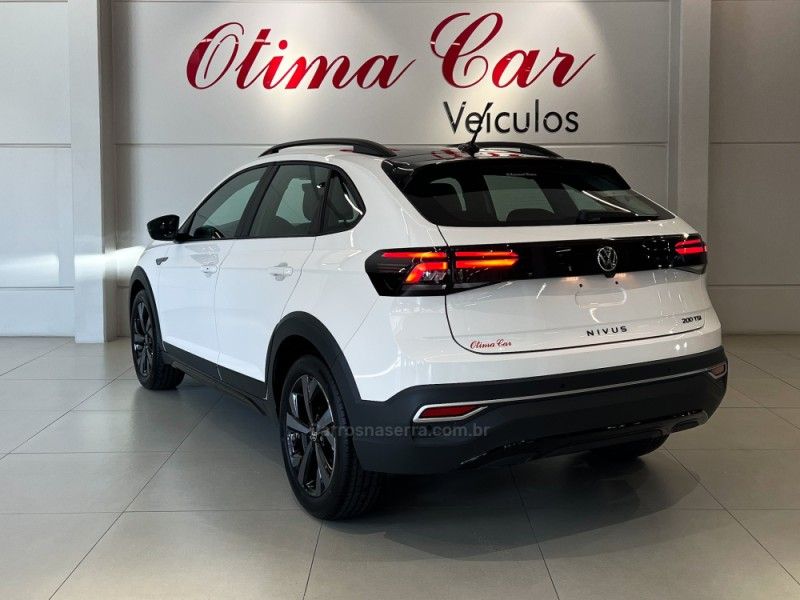 VOLKSWAGEN NIVUS 1.0 TSI HIGHLINE 2024/2024 ÓTIMA CAR FLORES DA CUNHA / Carros no Vale