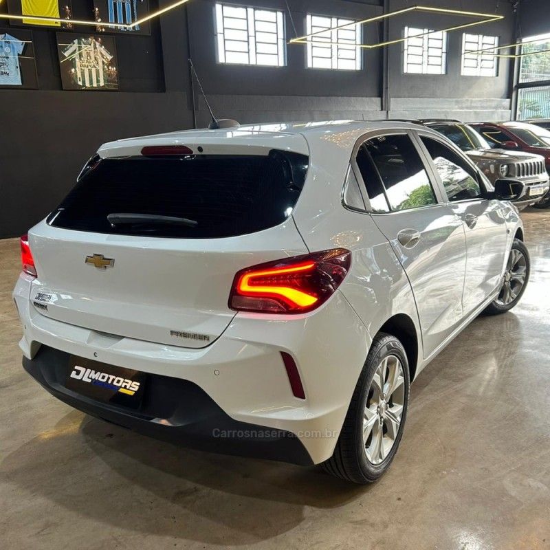 CHEVROLET ONIX 1.0PREMIER PLUS 12V TURBO 2020/2020 DL MOTORS LAJEADO / Carros no Vale