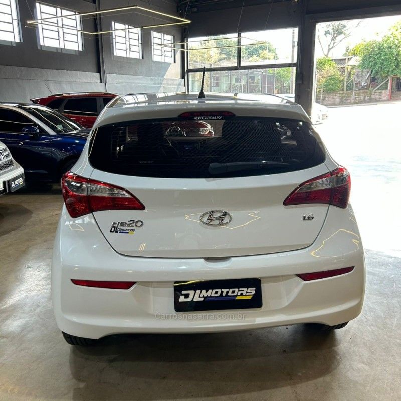 HYUNDAI HB20 1.6 COMFORT 16V 2016/2016 DL MOTORS LAJEADO / Carros no Vale