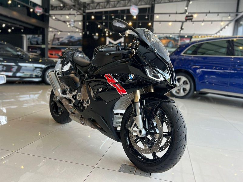 BMW S 1000 R BMW S-1000 RR 2021/2022 CONCEPT MOTORS PASSO FUNDO / Carros no Vale