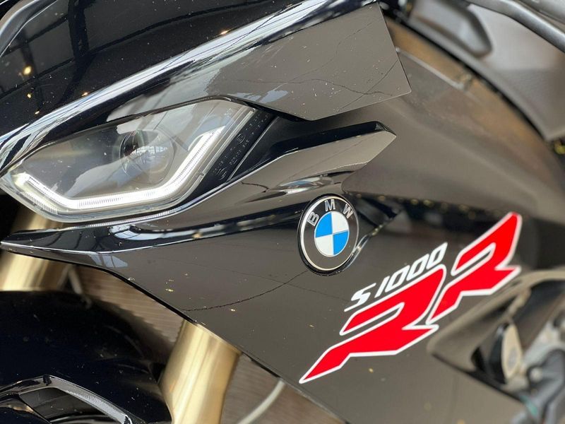 BMW S 1000 R BMW S-1000 RR 2021/2022 CONCEPT MOTORS PASSO FUNDO / Carros no Vale