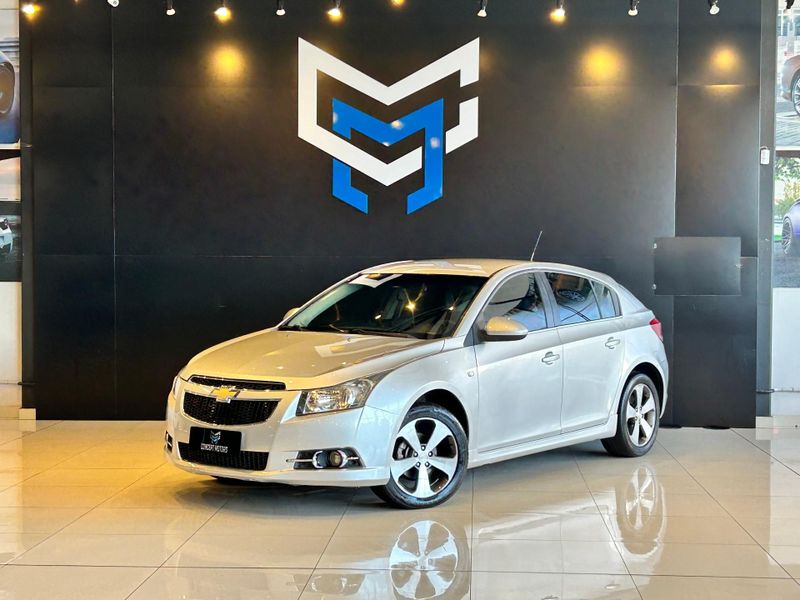 Chevrolet Cruze HB Sport LT 1.8 16V FlexP 5p Aut 2013/2014 CONCEPT MOTORS PASSO FUNDO / Carros no Vale