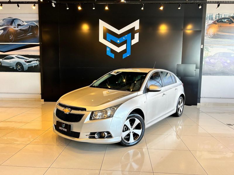 Chevrolet Cruze HB Sport LT 1.8 16V FlexP 5p Aut 2013/2014 CONCEPT MOTORS PASSO FUNDO / Carros no Vale