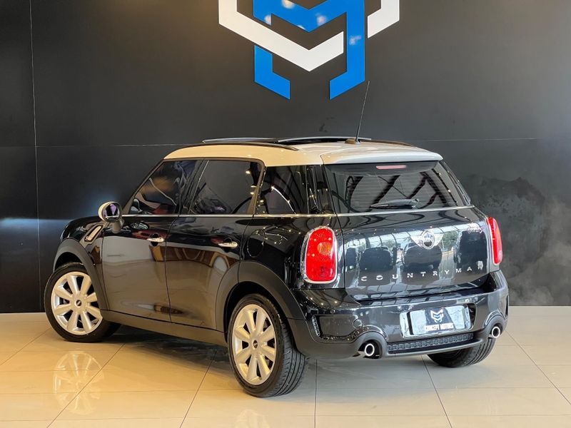 Mini Cooper Countryman S 1.6 Aut. 2013/2014 CONCEPT MOTORS PASSO FUNDO / Carros no Vale