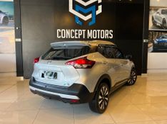 Nissan Kicks SV 1.6 16V FlexStar 5p Aut. 2017/2018 CONCEPT MOTORS PASSO FUNDO / Carros no Vale