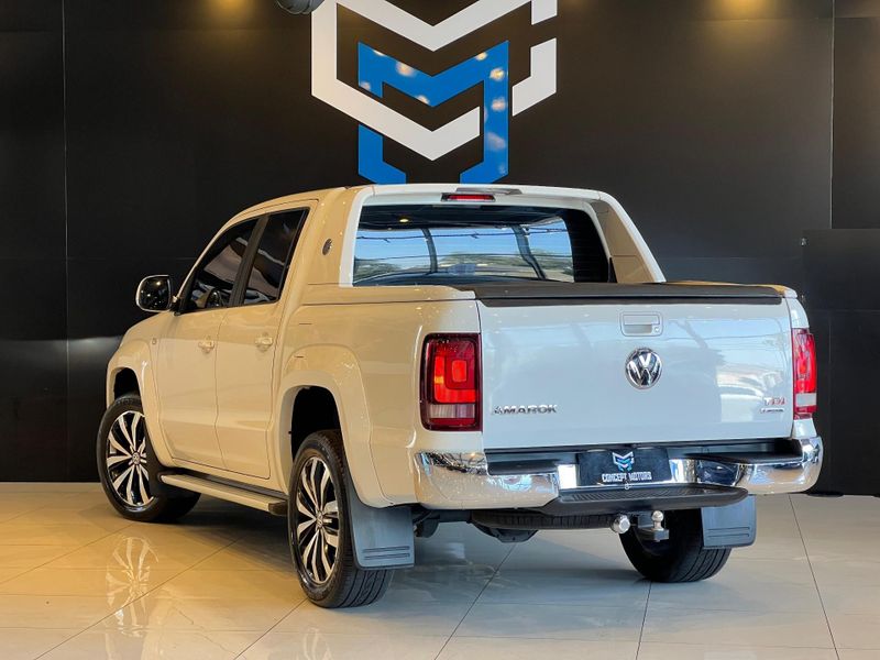 Volkswagen Amarok Hig Extreme CD 2.0 4×4 Dies Aut 2017/2018 CONCEPT MOTORS PASSO FUNDO / Carros no Vale