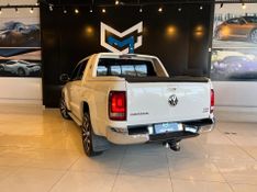 Volkswagen Amarok Hig Extreme CD 2.0 4×4 Dies Aut 2017/2018 CONCEPT MOTORS PASSO FUNDO / Carros no Vale